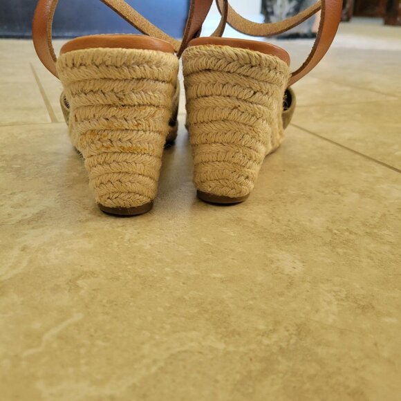 Old Navy platform sandals - Picture 5 of 7